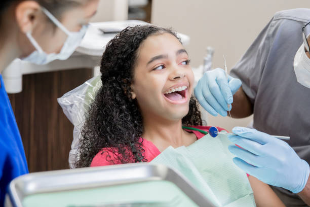 Best Dentist Open Late Near Me  in Pembroke, NC